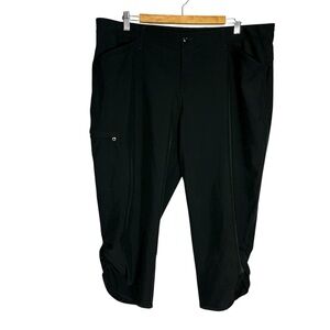 Eddie Bauer Black Capris